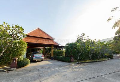 NAI4288: Spacious 4 bedroom villa with pool in Nai Harn for sale. Hot offer!. Photo #43