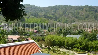 NAI4294: Spacious 3 bedroom villa with pool in Nai Harn for sale. Photo #2
