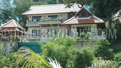 NAI4294: Spacious 3 bedroom villa with pool in Nai Harn for sale. Photo #11