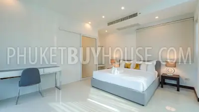 PAT21801: Four Bedroom Seaview Villa in Patong. Photo #8