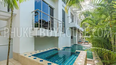 PAT21801: Four Bedroom Seaview Villa in Patong. Photo #48