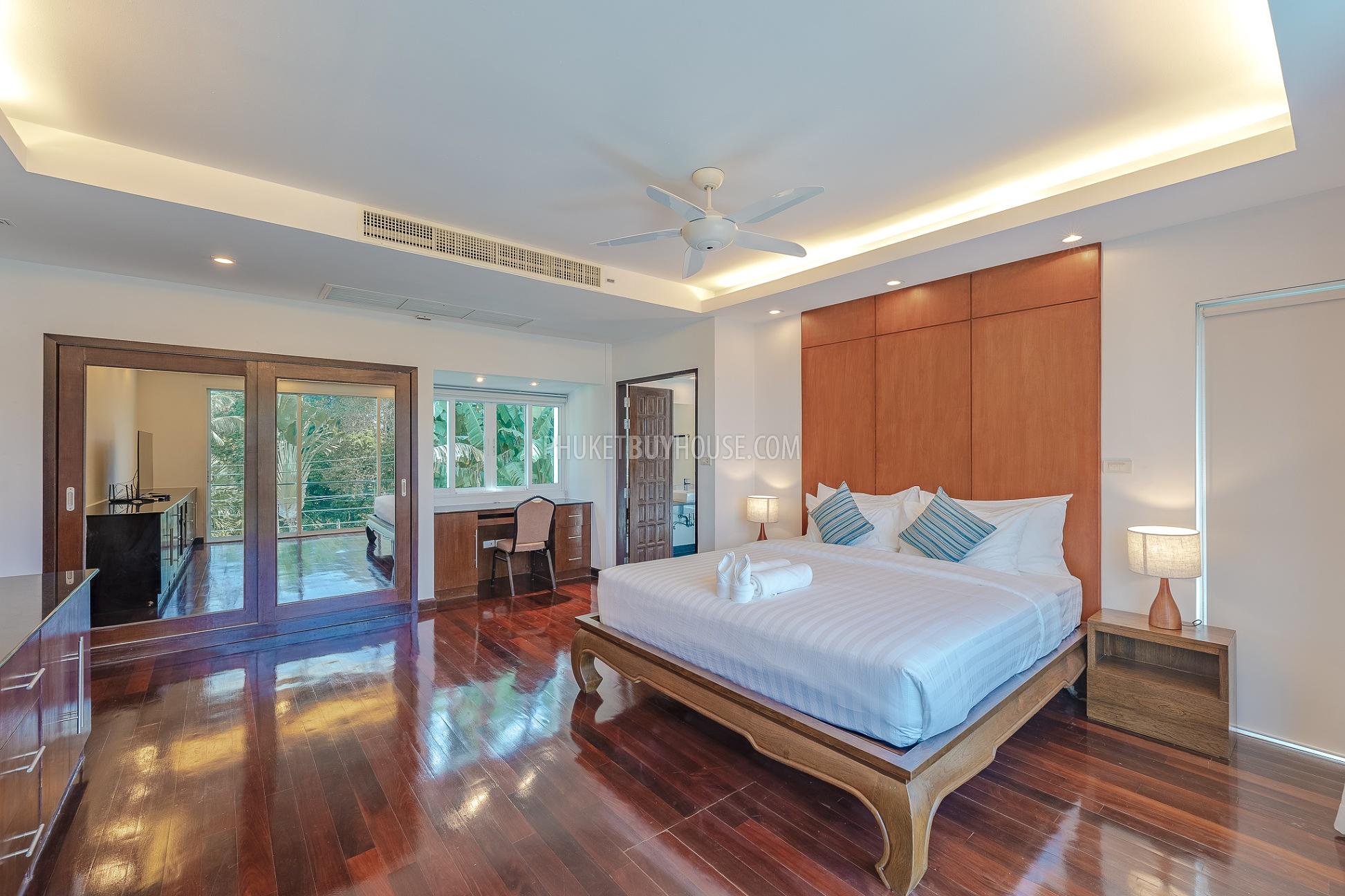 PAT21801: Four Bedroom Seaview Villa in Patong. Photo #57