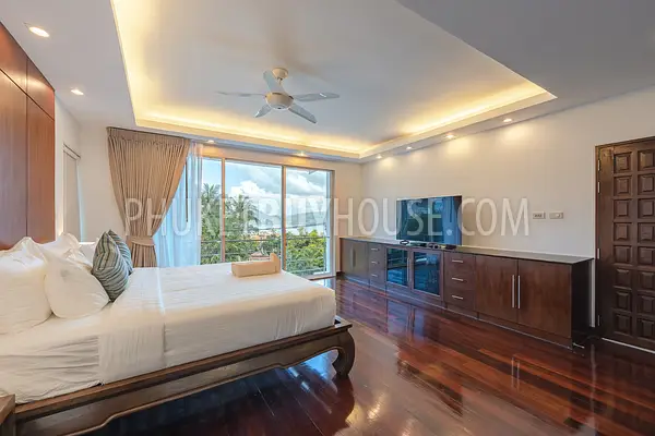PAT21801: Four Bedroom Seaview Villa in Patong. 照片 #44