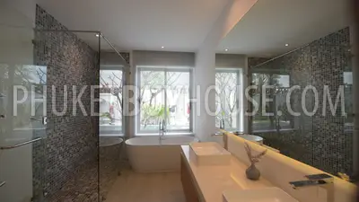 NAY6665: Tropical Villa in Nai Yang Resale. Photo #4