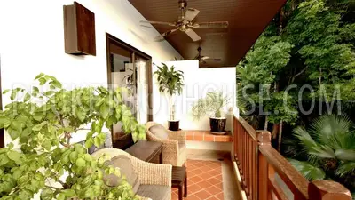 SUR4326: 1 Bedroom full furnished 50 sqm. Apartment in Surin Beach. Photo #2