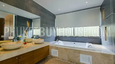 LAY4263: Stunning 4 Bedroom Balinese style pool villa. Photo #13