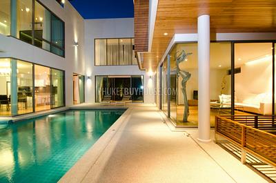 RAW4264: Magnificent Six Bedroom Sea-View Villa. Photo #9