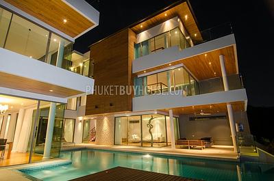 RAW4264: Magnificent Six Bedroom Sea-View Villa. Photo #32
