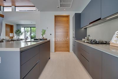TAL7352: Modern Tropical Villa with 3 bedrooms in Thalang. Photo #4