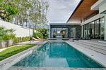 TAL7352: Modern Tropical Villa with 3 bedrooms in Thalang. Thumbnail #8