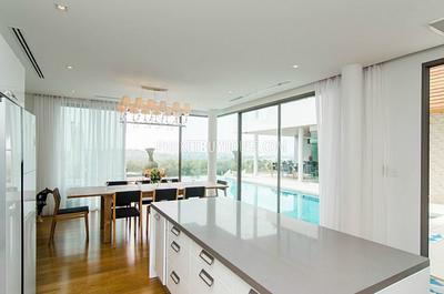 RAW4266: Magnificent six bedroom sea-view villa. Photo #13