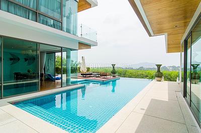 RAW4266: Magnificent six bedroom sea-view villa. Photo #26