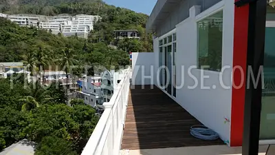 KAT4282: Majestic penthouse with an internal Jacuzzi in Kata Beach. Fotoğraf #17