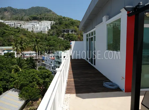 KAT4282: Majestic penthouse with an internal Jacuzzi in Kata Beach. Fotoğraf #17