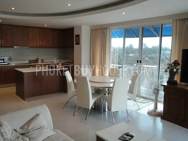 KAT4282: Majestic penthouse with an internal Jacuzzi in Kata Beach. Fotoğraf #21