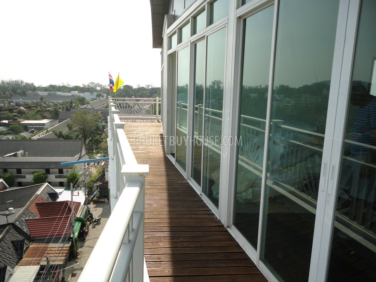 KAT4282: Majestic penthouse with an internal Jacuzzi in Kata Beach. Photo #23