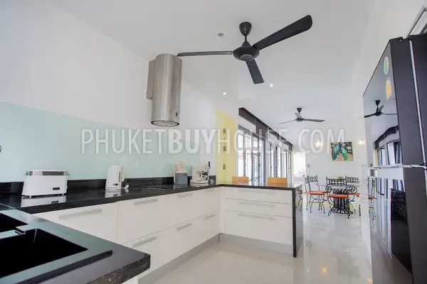 RAW21847: A Gorgeous 4-Bedroom Villa For Sale On Nai Harn Beach. Photo #2