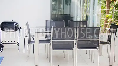 RAW21847: A Gorgeous 4-Bedroom Villa For Sale On Nai Harn Beach. Photo #5
