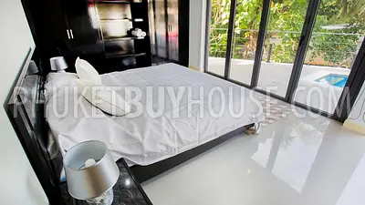 RAW21847: A Gorgeous 4-Bedroom Villa For Sale On Nai Harn Beach. Photo #37