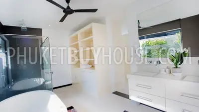 RAW21847: A Gorgeous 4-Bedroom Villa For Sale On Nai Harn Beach. Photo #21
