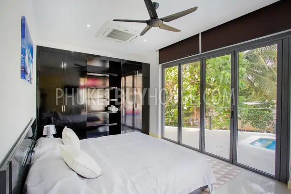 RAW21847: A Gorgeous 4-Bedroom Villa For Sale On Nai Harn Beach. Photo #75