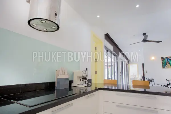 RAW21847: A Gorgeous 4-Bedroom Villa For Sale On Nai Harn Beach. Photo #27