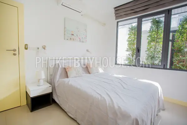 RAW21847: A Gorgeous 4-Bedroom Villa For Sale On Nai Harn Beach. Photo #29