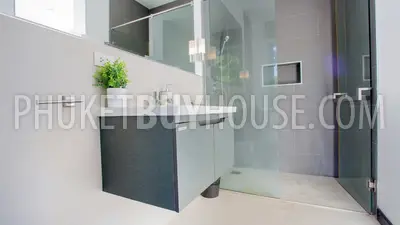 RAW21847: A Gorgeous 4-Bedroom Villa For Sale On Nai Harn Beach. Photo #31