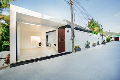 RAW21847: A Gorgeous 4-Bedroom Villa For Sale On Nai Harn Beach. Photo #57