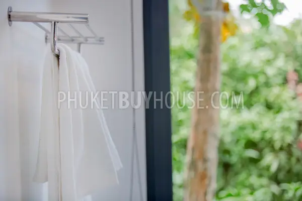 RAW21847: A Gorgeous 4-Bedroom Villa For Sale On Nai Harn Beach. Photo #23