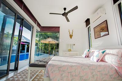 RAW21847: A Gorgeous 4-Bedroom Villa For Sale On Nai Harn Beach. Photo #59
