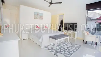 RAW21847: A Gorgeous 4-Bedroom Villa For Sale On Nai Harn Beach. Photo #68