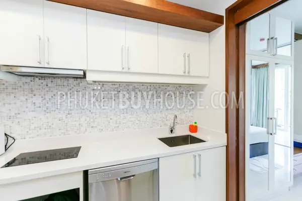 KAT4383: Modern-tropical style luxury studio apartment 500 meters from the beach. Fotoğraf #3