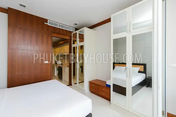 KAT4383: Modern-tropical style luxury studio apartment 500 meters from the beach. Fotoğraf #7
