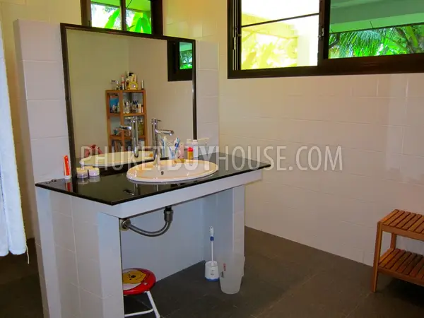 RAW935: Excellent Family Pool Villa Rawai. Photo #10