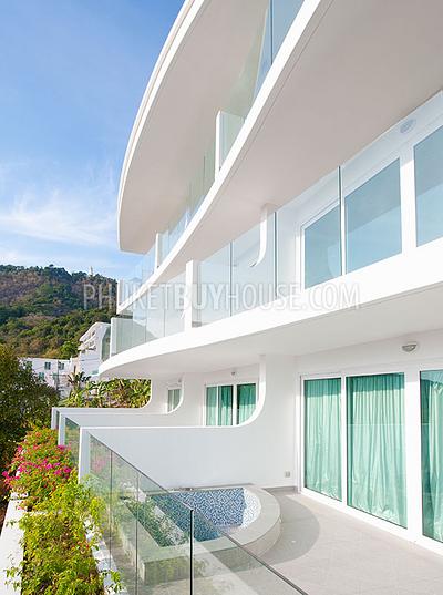KAT4401: Sea View Apartment with 2 Bedrooms in Kata Beach. Photo #11