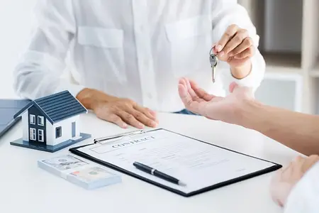 Договор купли-продажи с застройщиком при покупке недвижимости
