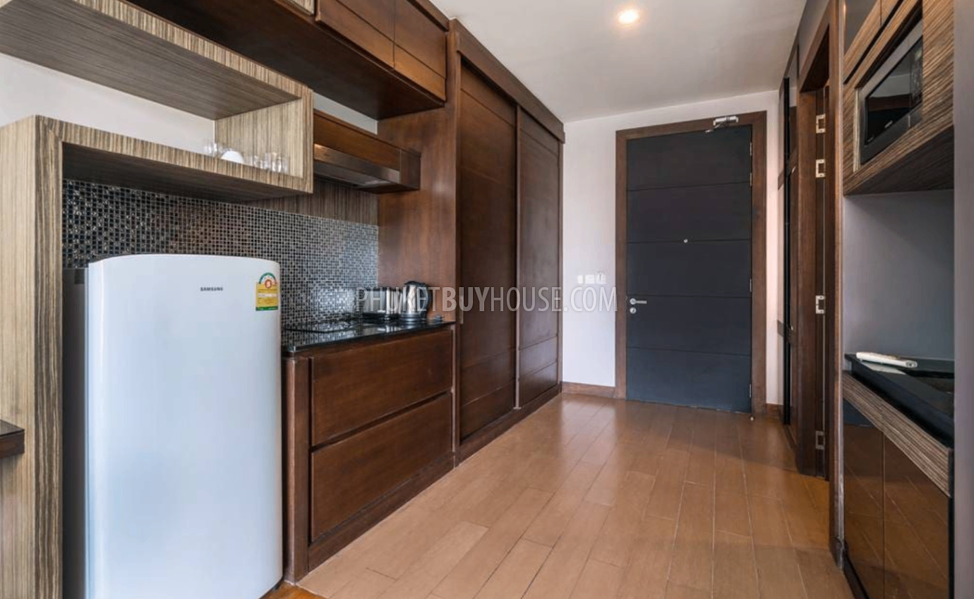 BAN21830: Two Bedroom Apartment in Walking Distance from Bang Tao Beach. Photo #9