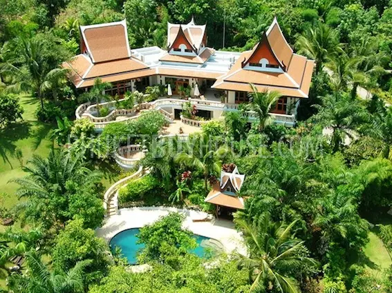 LAY4352: Large sea view property for sale. Photo #1