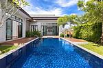 BAN4499: Large pool Villa with 3 Bedroom in BangTao. Thumbnail #8