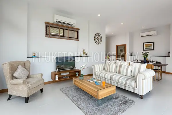 BAN4500: Large Modern 3 bedroom Villa with Private Swimming Pool in Bang Tao. Photo #7