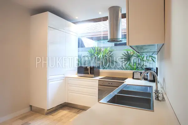 NAI4529: Spacious villa near Nai Harn beach. Photo #7