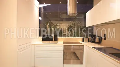 NAI4529: Spacious villa near Nai Harn beach. Photo #15
