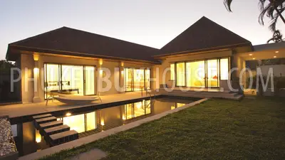 NAI4529: Spacious villa near Nai Harn beach. Photo #18