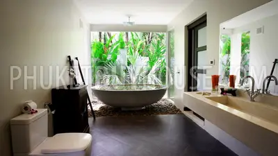 NAI4532: Excellent 4 bedroom pool villa. Photo #1
