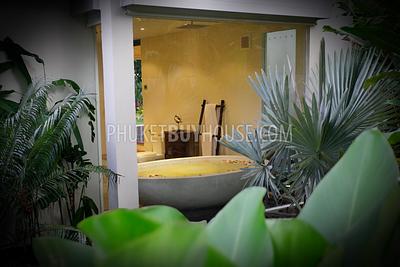 NAI4532: Excellent 4 bedroom pool villa. Photo #3