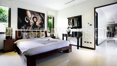 NAI4532: Excellent 4 bedroom pool villa. Photo #4
