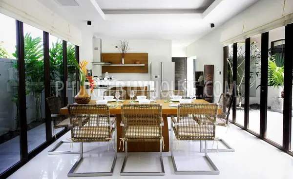 NAI4532: Excellent 4 bedroom pool villa. Photo #12