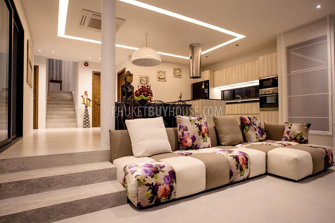 RAW4540: Trendy 3 Bedroom Pool villa for sale in Phuket. Photo #28