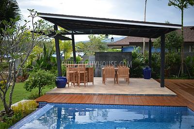 CHE4554: 3 Bedroom villa with private pool overlook to the Lake : Located in Cherng Thalay. Photo #2